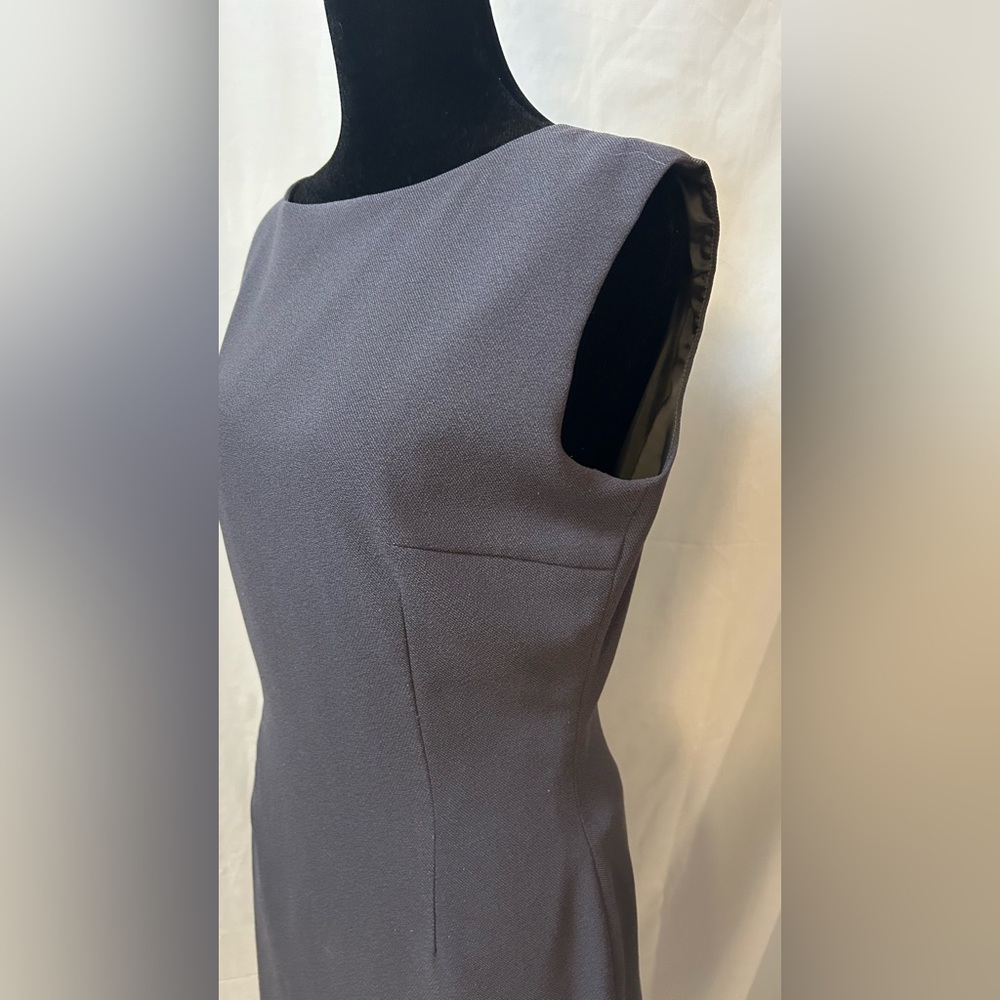 Gray Tailored Form Fitting Sheath Dress